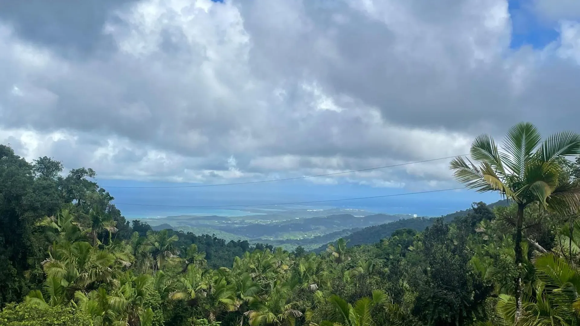 2Bdr Private Home With Ac & Gated Parking - Luquillo Beach