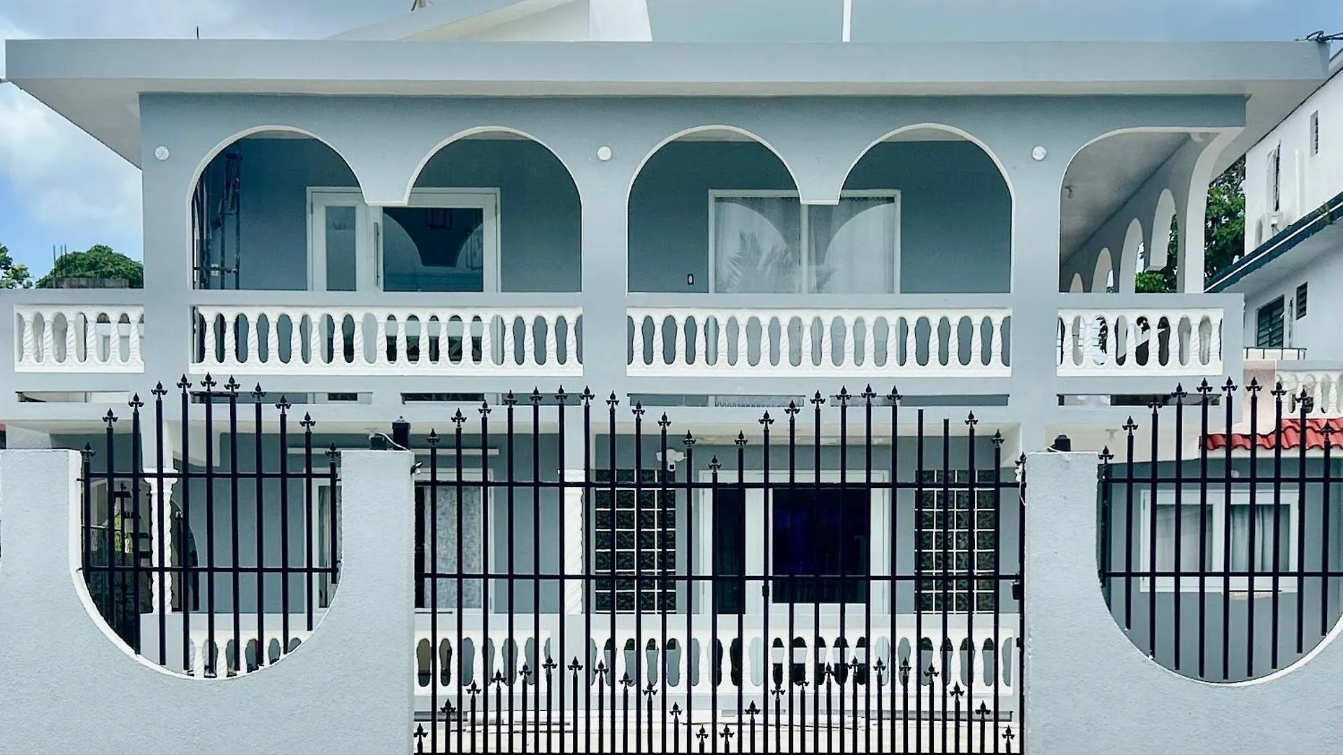 2Bdr Private Home With Ac & Gated Parking - Luquillo Beach Appartamento